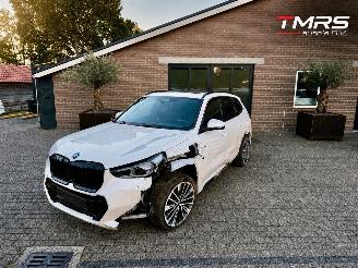 uszkodzony samochody osobowe BMW X1 BMW X1 xDrive 30 e M Sport PANORAMA HUD Trekhaak VOLL 2023/2