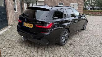 BMW 3-serie 320e Touring M-Sport PANORAMA AHK Camera VOLL picture 32