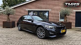 uszkodzony samochody osobowe BMW 3-serie 320e Touring M-Sport PANORAMA AHK Camera VOLL 2022/8