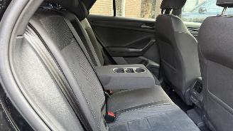 Volkswagen T-Roc  picture 22