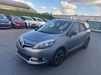 Coche accidentado Renault Scenic GRAND SCENIC 7 SEATS 2015/6
