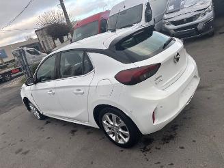 Schadeauto Opel Corsa  2020/9