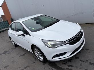 škoda osobní automobily Opel Astra  2017/11