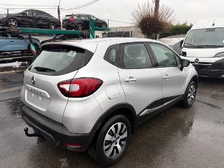 Voiture accidenté Renault Captur  2019/9