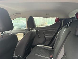 Nissan Micra  picture 7