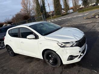 Dacia Sandero  picture 2