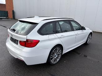Damaged car BMW 3-serie 4X4 AUTOMAAT M-LINE 2015/3