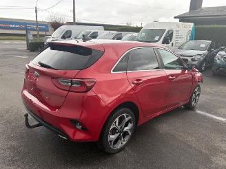 Damaged car Kia Cee d  2018/12