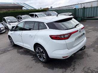 skadebil auto Renault Mégane Grandtour AUTOMAAT 2018/11