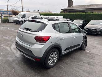 Schadeauto Dacia Sandero BENZ GPL STEPWAY 2021/12
