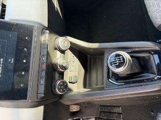 Renault Clio LIMITED picture 9