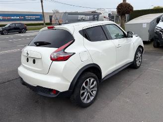 Vaurioauto  passenger cars Nissan Juke AUTOMAAT 2015/10