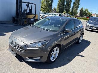 Ford Focus  picture 4