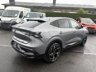 skadebil auto Renault  RAFALE ETECH PLUGIN HYBRID 4 CONTROL ALPINE 4X4 2024/12