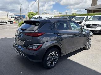 Vaurioauto  passenger cars Hyundai Kona 64KWH 2023/7