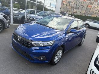 Dacia Sandero  picture 2