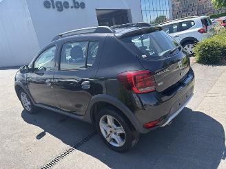 Damaged car Dacia Sandero STEPWAY 2019/3