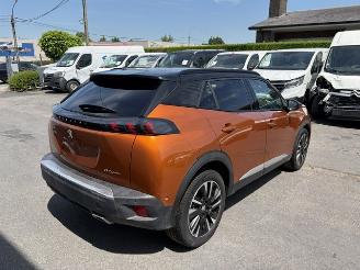 uszkodzony samochody osobowe Peugeot 2008 GT LINE 2020/1
