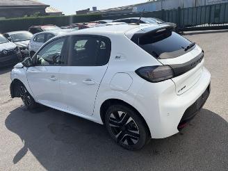 Schadeauto Peugeot 208 51KWH 2024/3