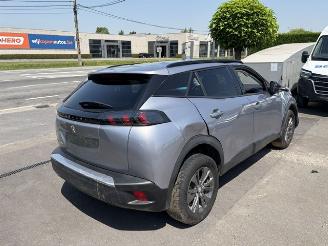 uszkodzony samochody osobowe Peugeot 2008 E 2008 50KW 2022/8