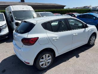 Dacia Sandero  picture 2