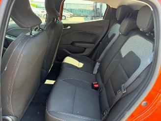 Renault Clio  picture 8