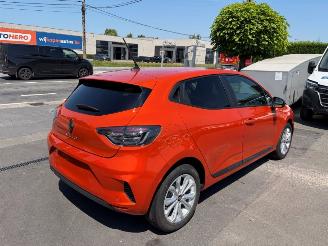 Avarii autoturisme Renault Clio  2025/10