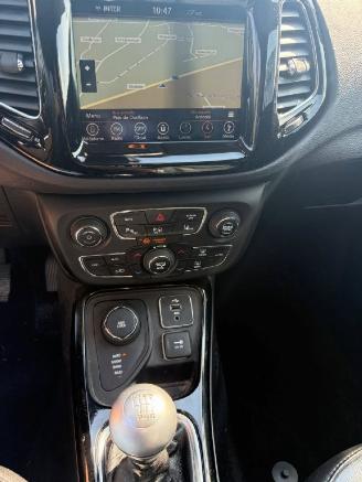 Jeep Compass LIMITED 4X4 picture 12