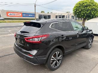 skadebil auto Nissan Qashqai AUTOMAAT 2019/4