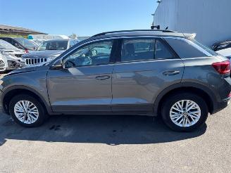 Volkswagen T-Roc  picture 4