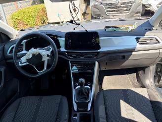 Volkswagen T-Roc  picture 9