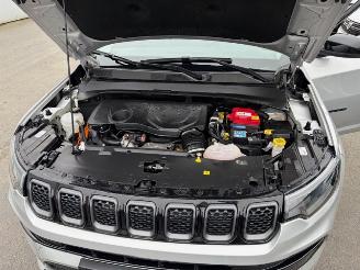 Jeep Compass 4X4 LIMITED picture 9