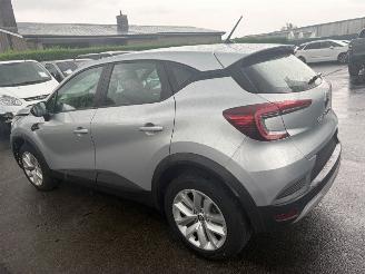 Schadeauto Renault Captur  2022/7