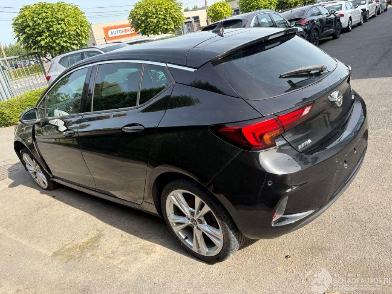 Opel Astra AUTOMAAT