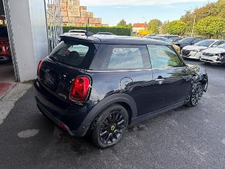 krockskadad bil auto Mini Cooper S  2023/6