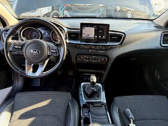 Kia Ceed  picture 5
