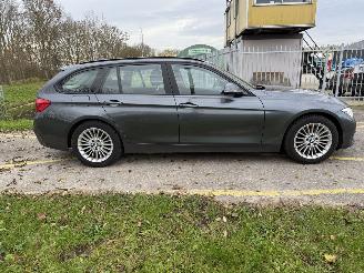 BMW 3-serie Touring 318i Executive SCHADEVRIJ!! picture 6