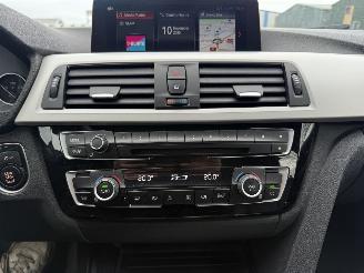 BMW 3-serie Touring 318i Executive SCHADEVRIJ!! picture 13