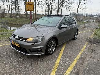 Unfallwagen Volkswagen Golf 1.2 TSI Highline R 2014/1