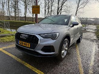 Schadeauto Audi Q3 45 TFSI e Advanced Edition 2022/7