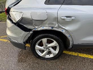 Audi Q3 45 TFSI e Advanced Edition picture 18