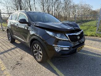 Damaged car Kia Sportage 1.6 GDI ExecutiveLine 2015/6