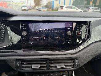 Volkswagen Polo 1.0 TSI Highline Automaat picture 13