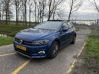 krockskadad bil auto Volkswagen Polo 1.0 TSI Highline Automaat 2019/6