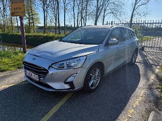 skadebil auto Ford Focus Clipper 1.0 Ecoboost Trend 2018/11