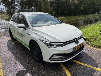 Schadeauto Volkswagen Golf 1.5 TSI Style 2022/7