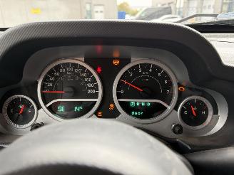 Jeep Wrangler 3.8 Sahara picture 19