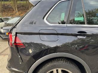 Volkswagen Tiguan 1.4 TSI ACT R-line Panoramadak Origineel NL! picture 15