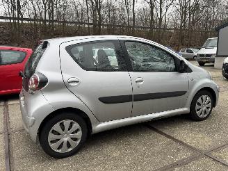 Toyota Aygo 1.0 Airco 5drs rijdbaar! picture 8