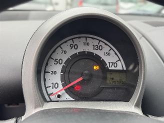 Toyota Aygo 1.0 Airco 5drs rijdbaar! picture 21